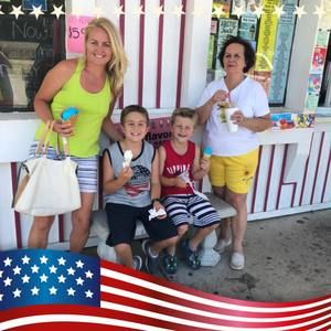 Meet your Posher, Carrie